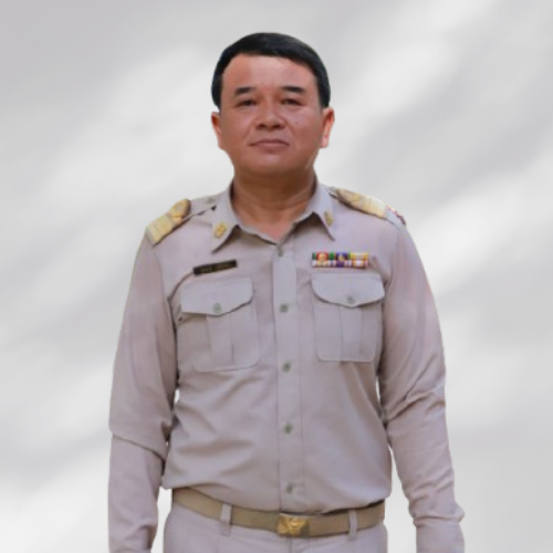 นายจักกฤษ